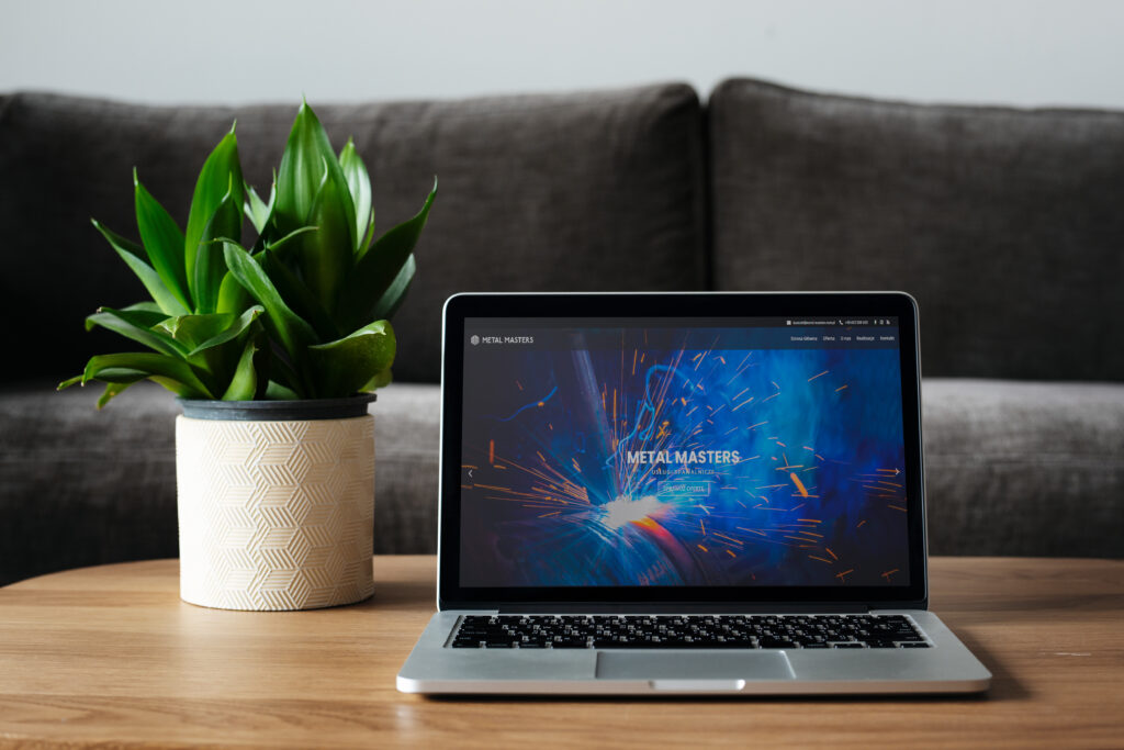 Strona internetowa Metal Masters – realizacja matWeb